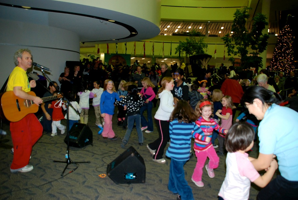children's entertainer