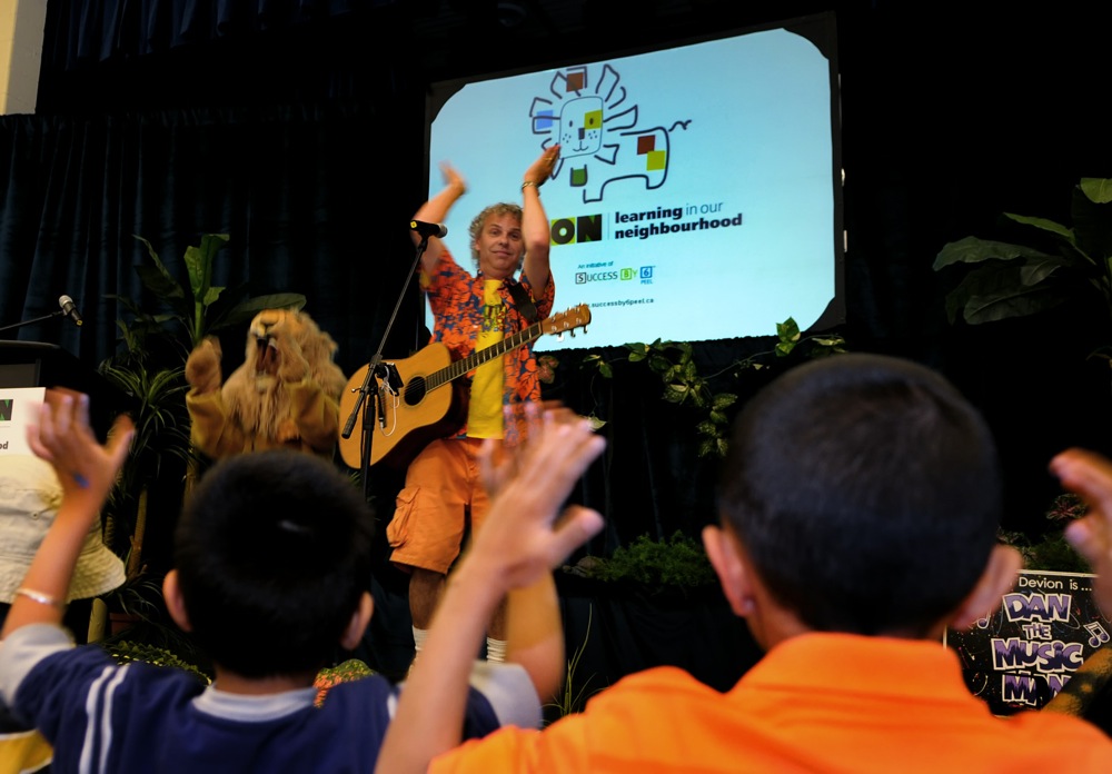children's entertainer